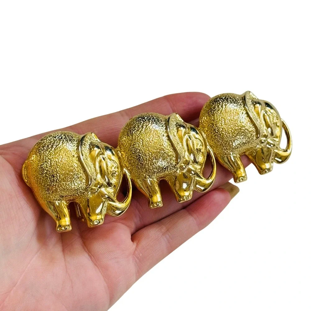 Accessory Accent NYC Elephant belt buckle gold tone Elephants in a row Chunky‎